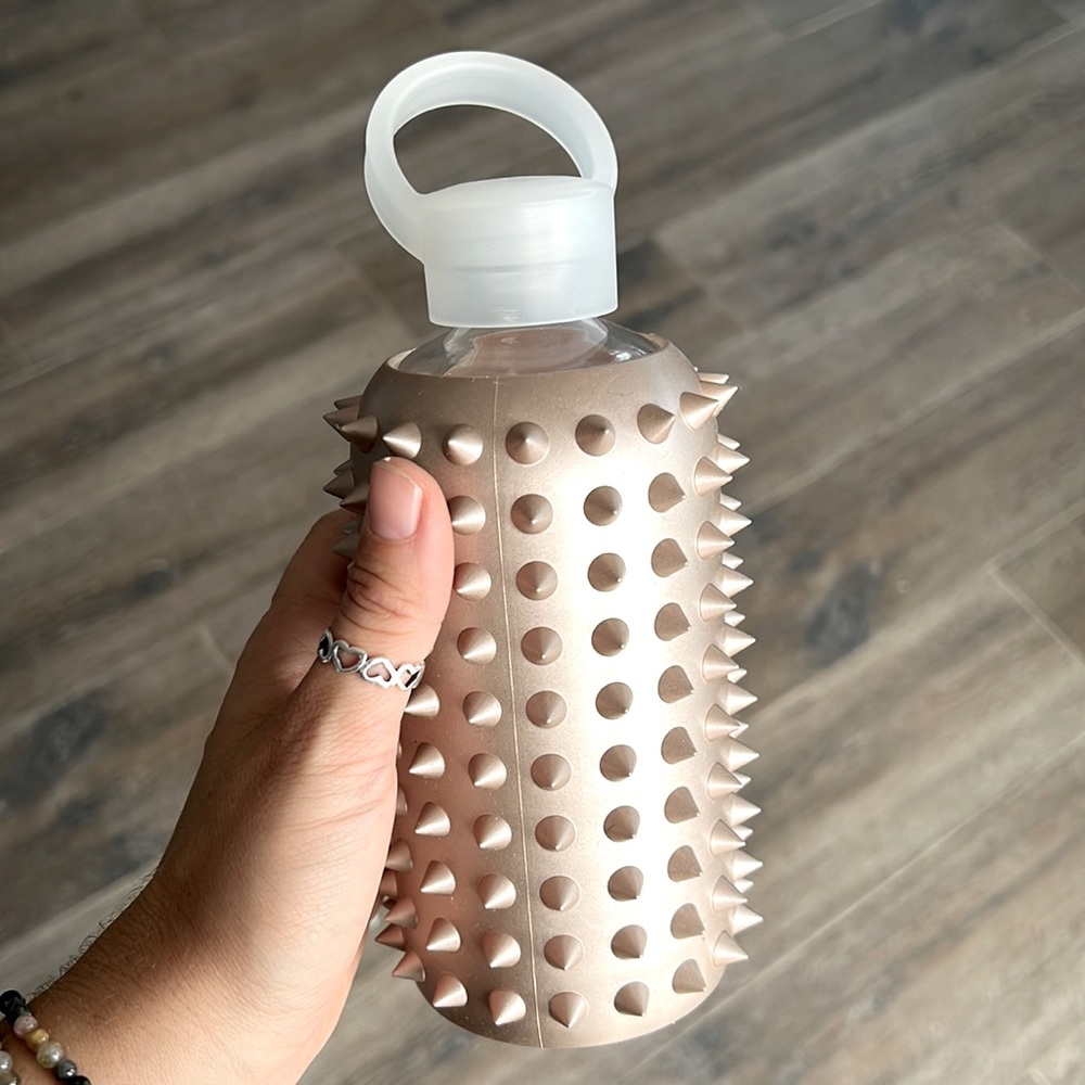 3 for $20 🔥 BKR water bottle spiked rose gold
